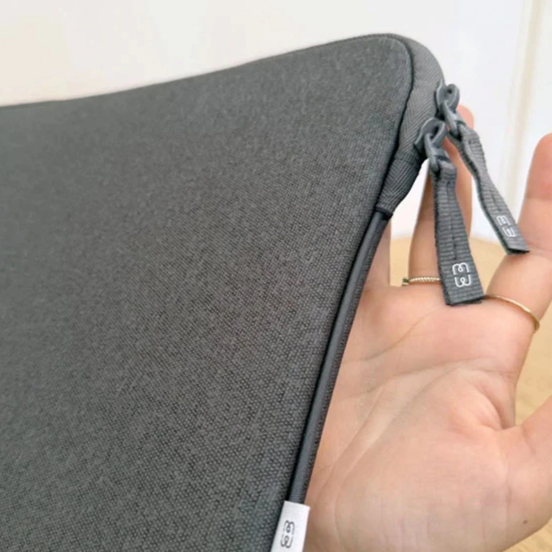 Sleeve MW para MacBook Pro 14" - Cinza - Image 2