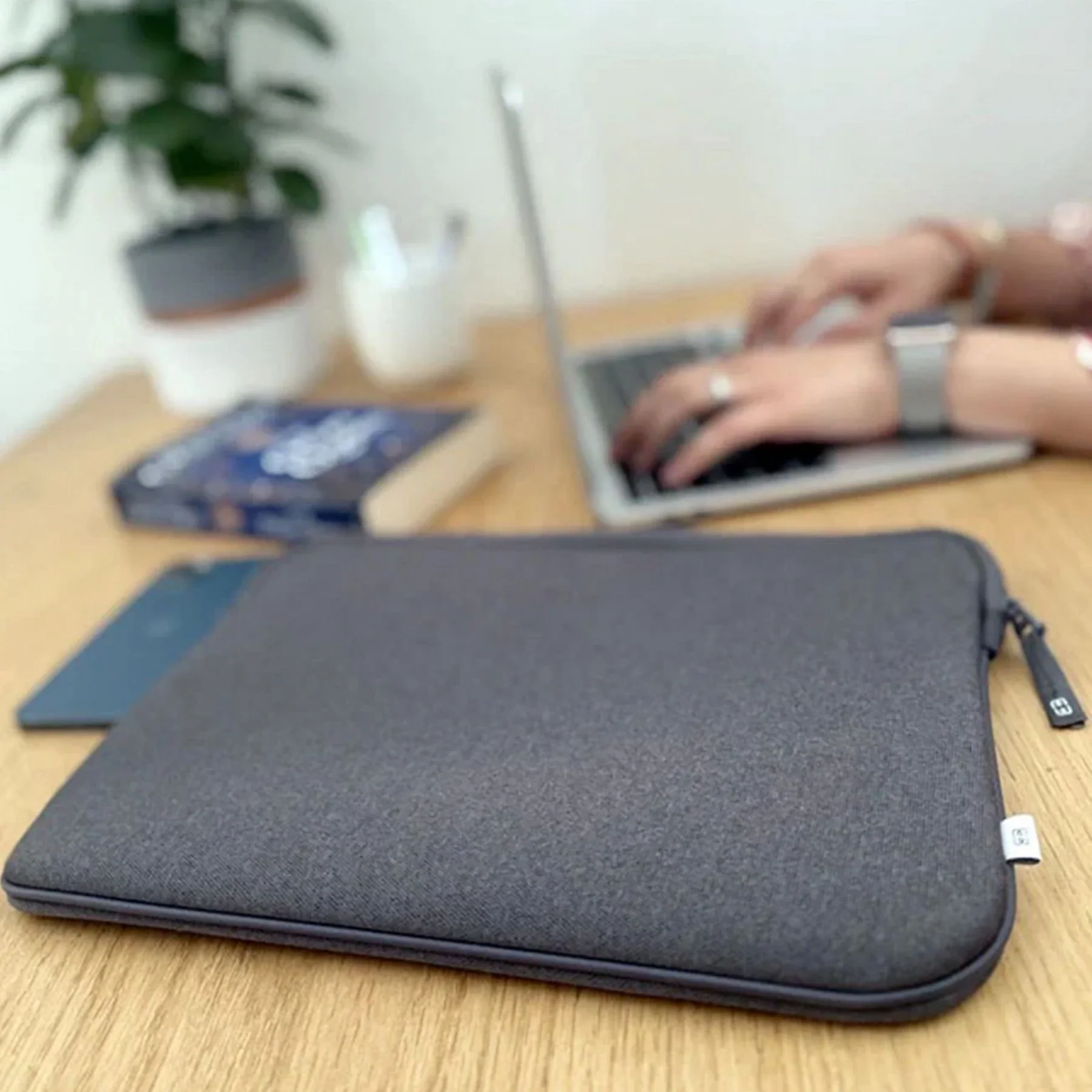 Sleeve MW para MacBook Pro 14" - Cinza - Image 3