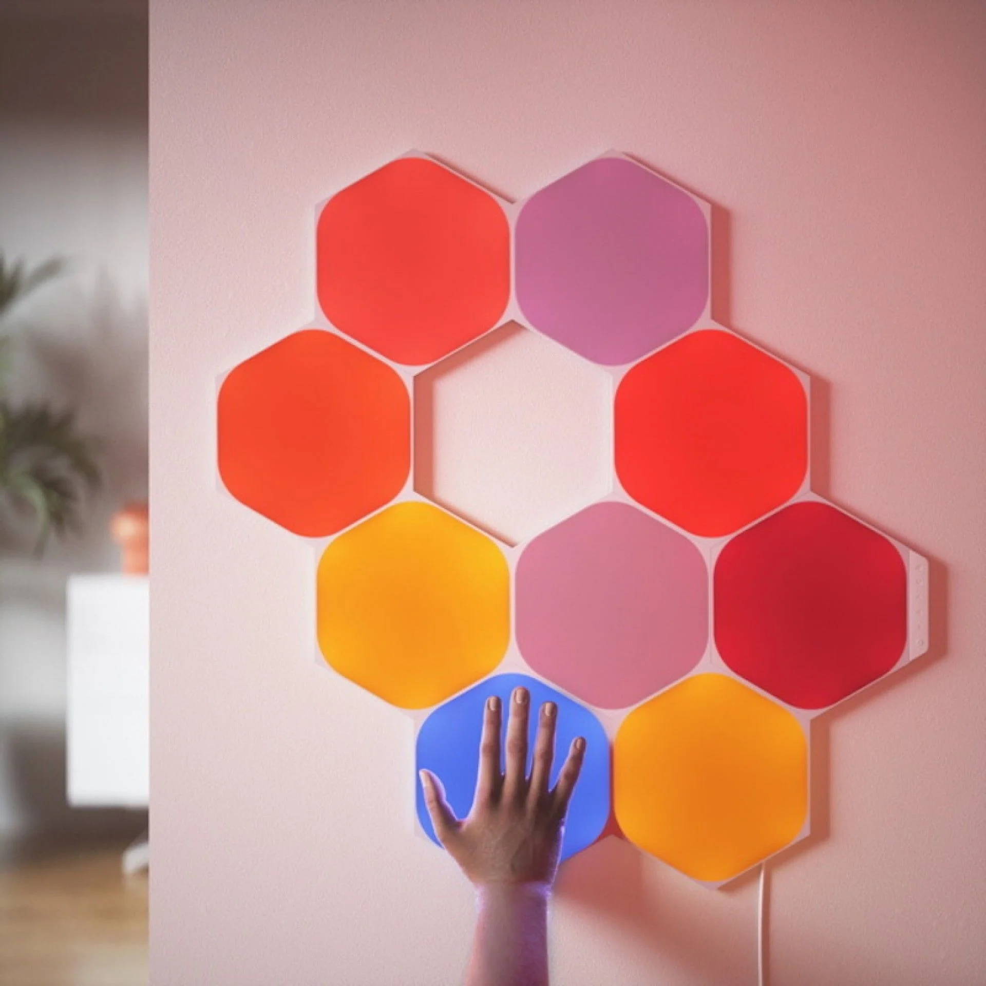 Nanoleaf Light Panels - Shapes Hexagons Kit (starter+9 panels) - Image 3