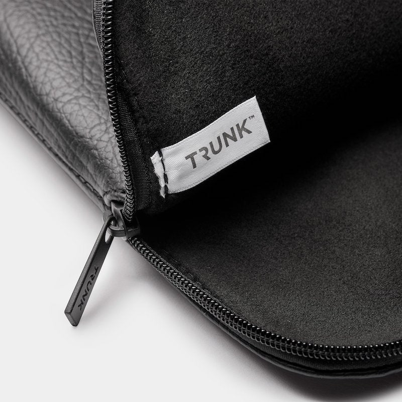 Sleeve Trunk MacBook Pro 16 - Apple Peel Vegan Leather Black - Image 4