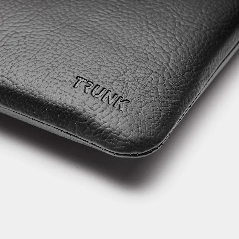 Sleeve Trunk MacBook Pro 16 - Apple Peel Vegan Leather Black - Image 6