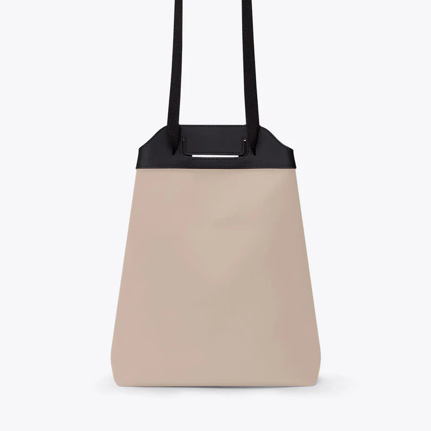 Mochila Ucon Acrobatics Una, para MacBooks 13/14 (8L) - Nude - Image 4